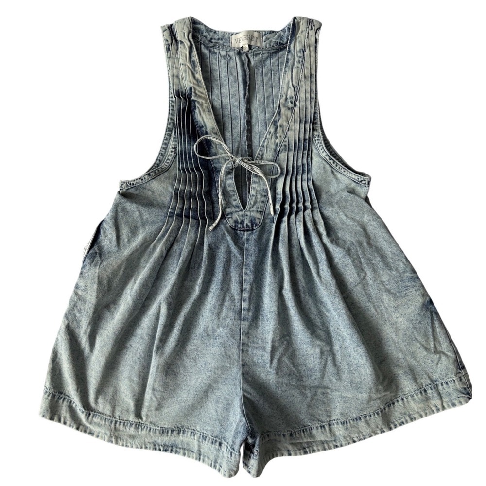 VERVET Washed Deep V-neck Pleated Denim Romper, White Washed, Size Large